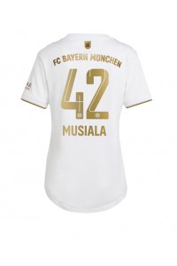 Bayern Munich Jamal Musiala #42 Voetbaltruitje Uit tenue Dames 2022-23 Korte Mouw